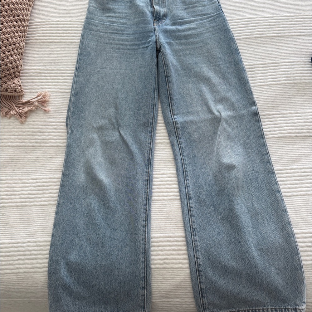 Women’s Levi’s Ribcage Jeans size 28/32